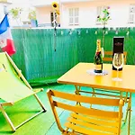 Center Side Free Paddle Beautiful Terrace *