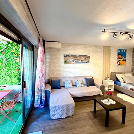 Apartmán Center Side Free Paddle Beautiful Terrace *