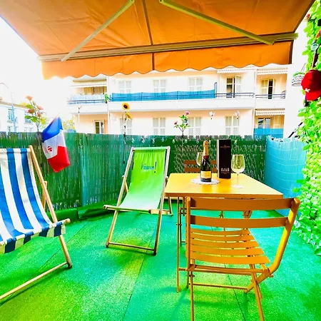 Center Side Free Paddle Beautiful Terrace 公寓