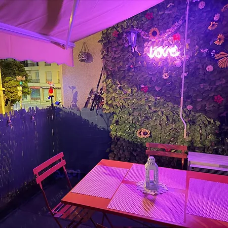 Center Side Free Paddle Beautiful Terrace Appartamento