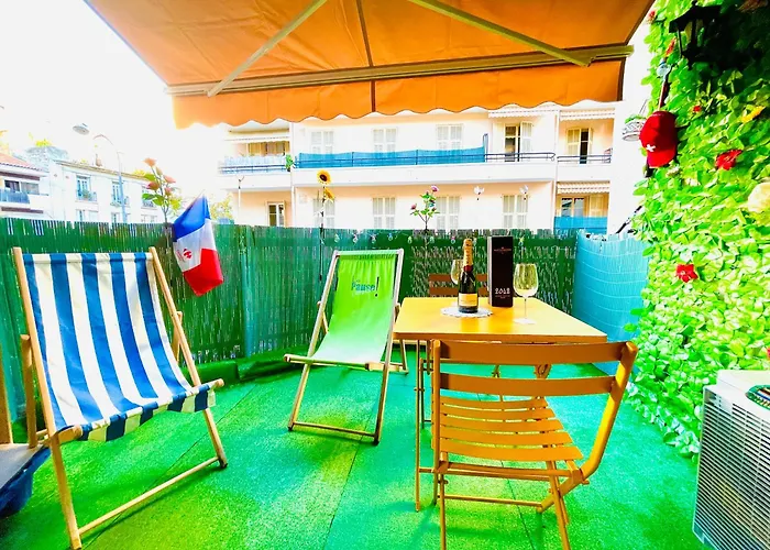 Center Side Free Paddle Beautiful Terrace Apartment